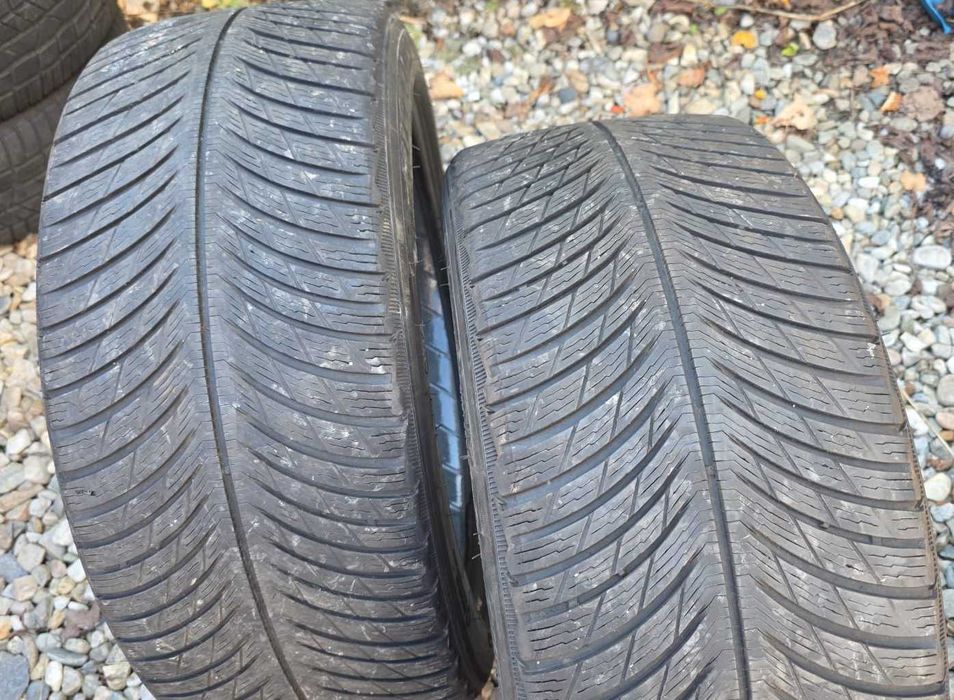 2 anvelope M+S/iarna 245/40/19 Michelin