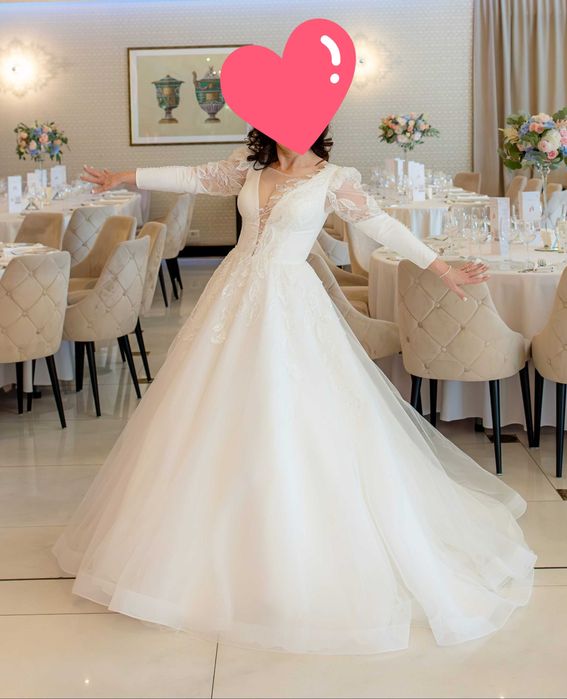 Vand rochie de mireasa