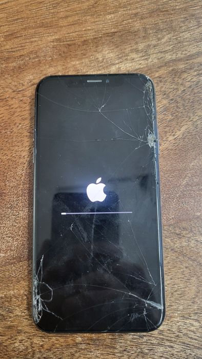 Iphone 10x продам