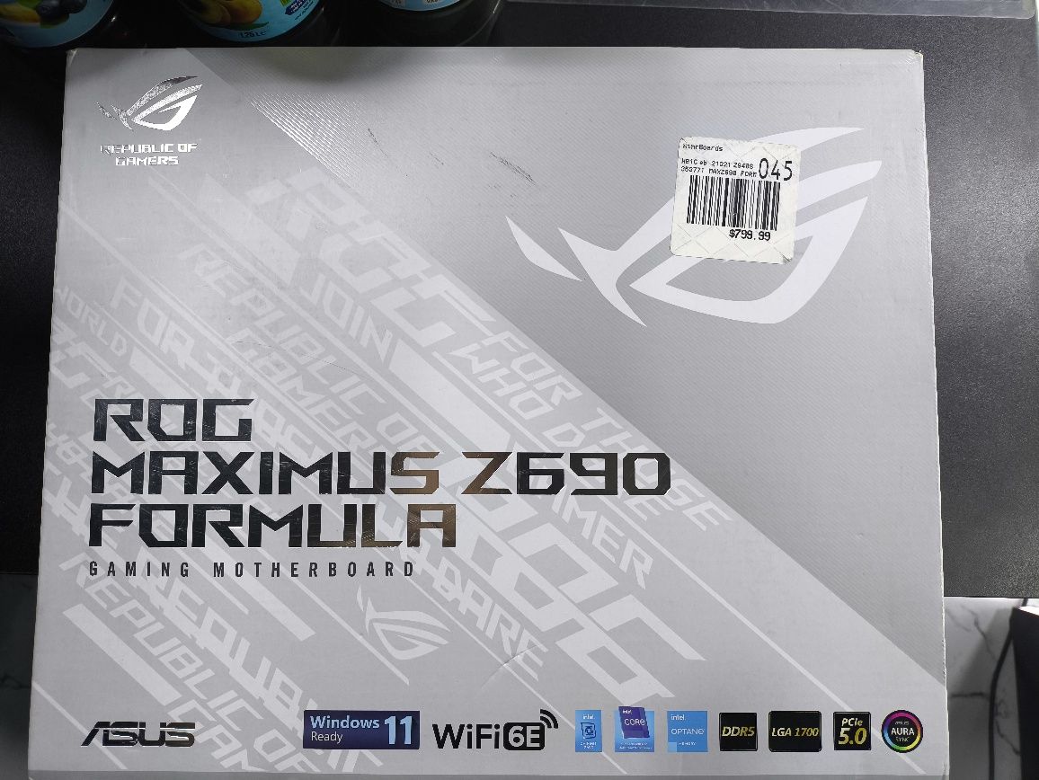 Продам материнскую плату ASUS ROG FORMULA Z690