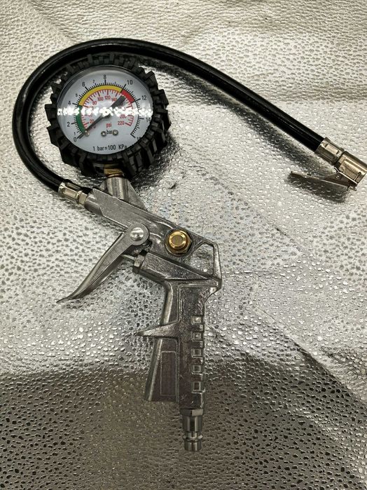 Pistol de aer cu manometru 49 lei