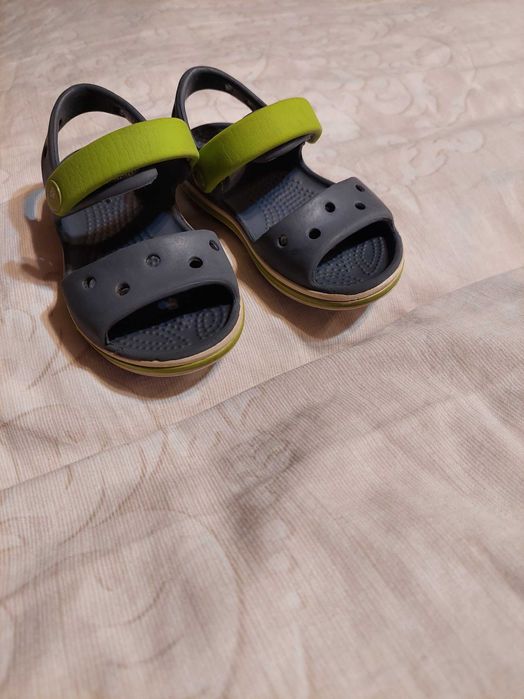 Crocs чехли и сандали