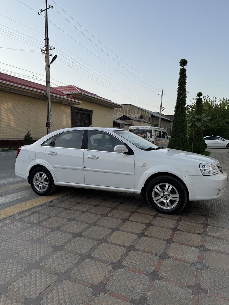Chevrolet Lacetti, kelishamiz