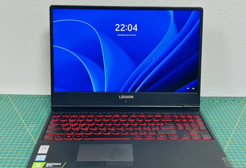 Lenovo legion y7000