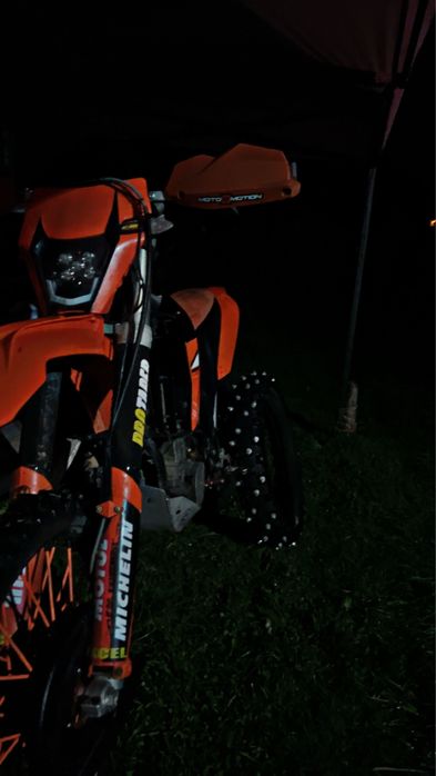 Vand sau schimb KTM 450exc
