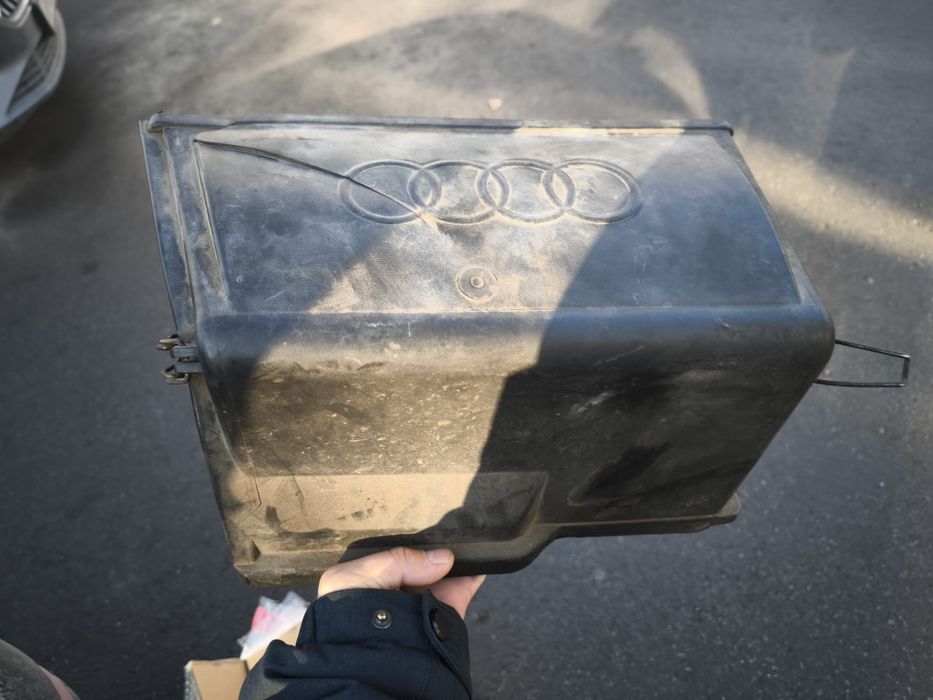 Пластик Ауди 80 Б4