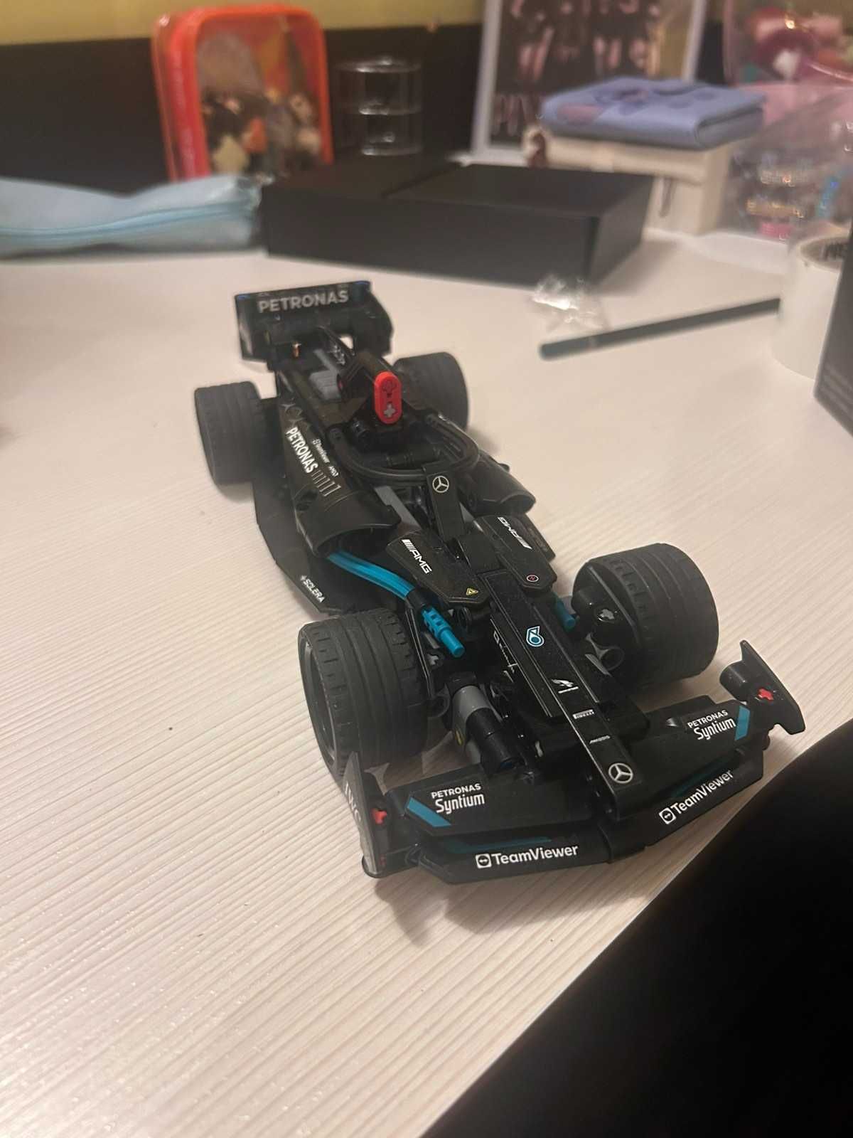 Lego Mercedes-AMG F1 W14 E Performance Pull-Back #42165