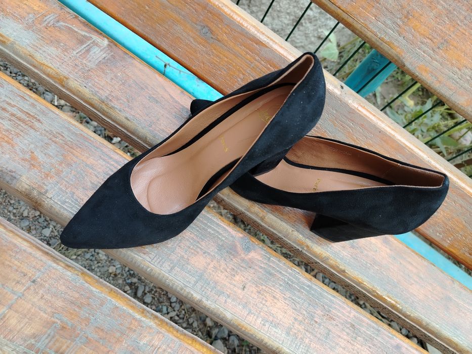 Продам туфли женские.