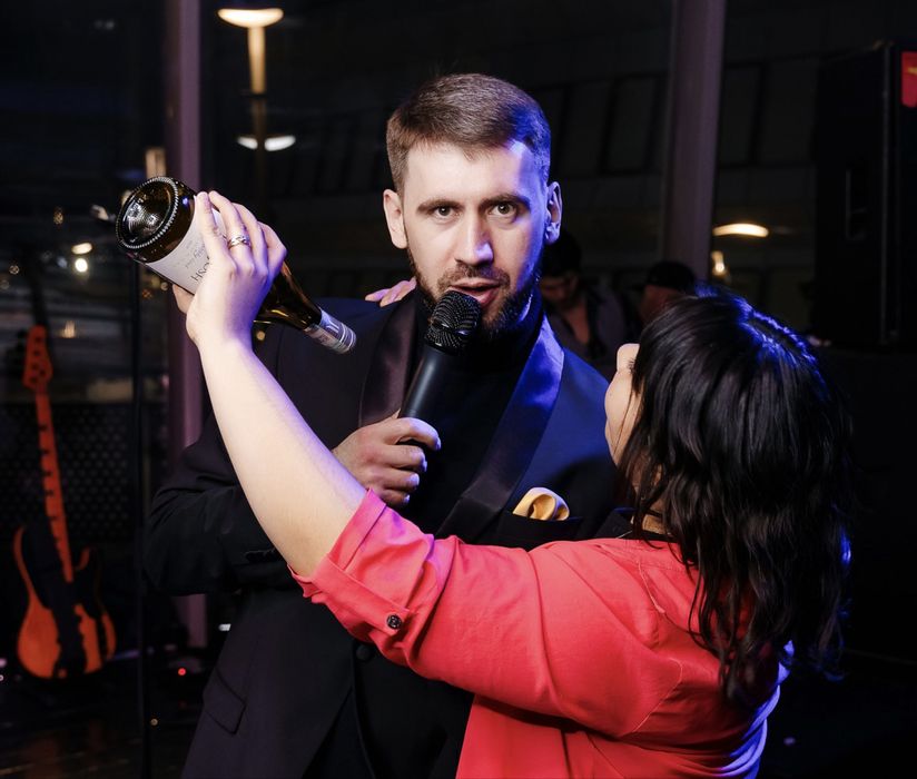 Ведущий мероприятий/тамада