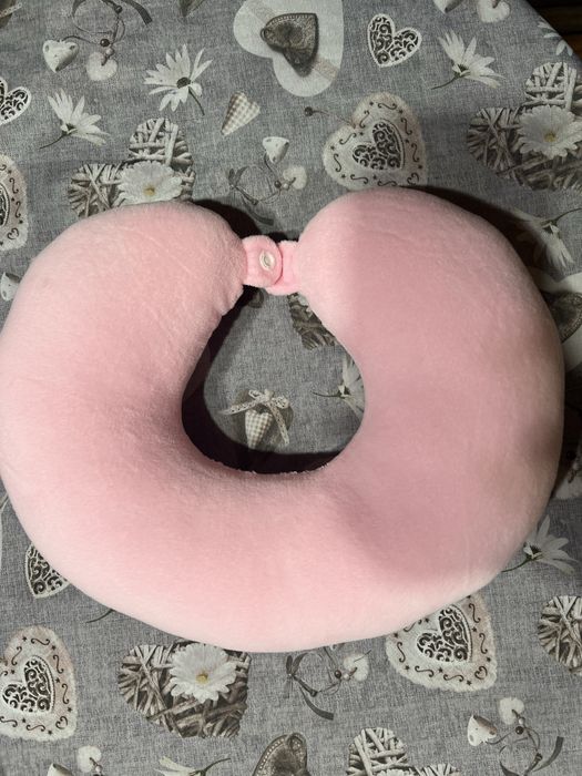 pernă de gât pt calatorii roz