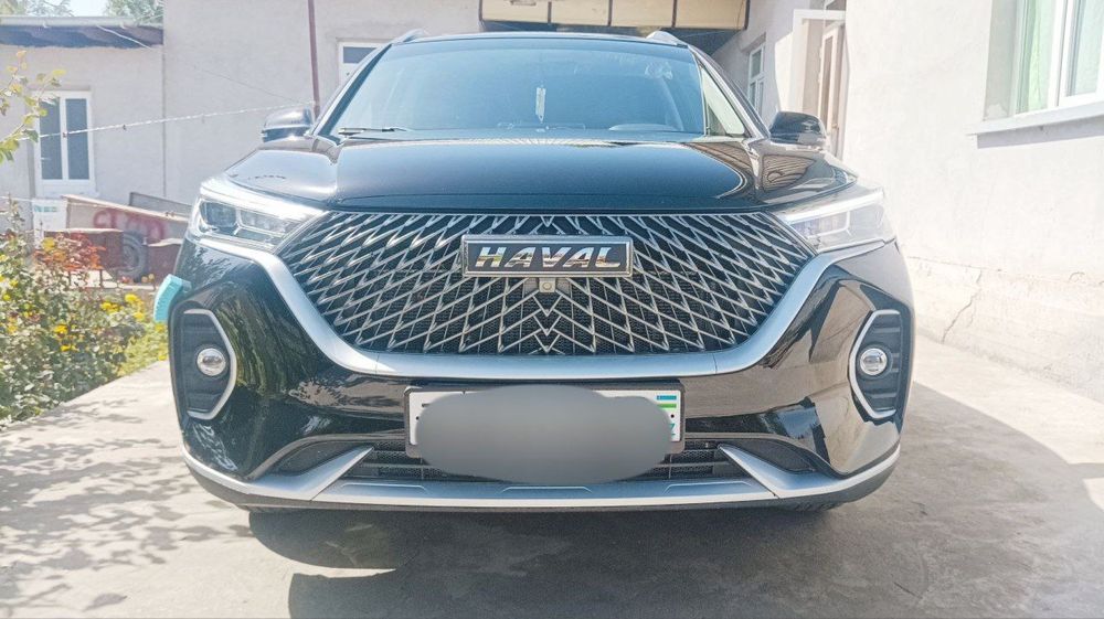 HA V A L  M 6  10.000 km yurgan Rangi qora