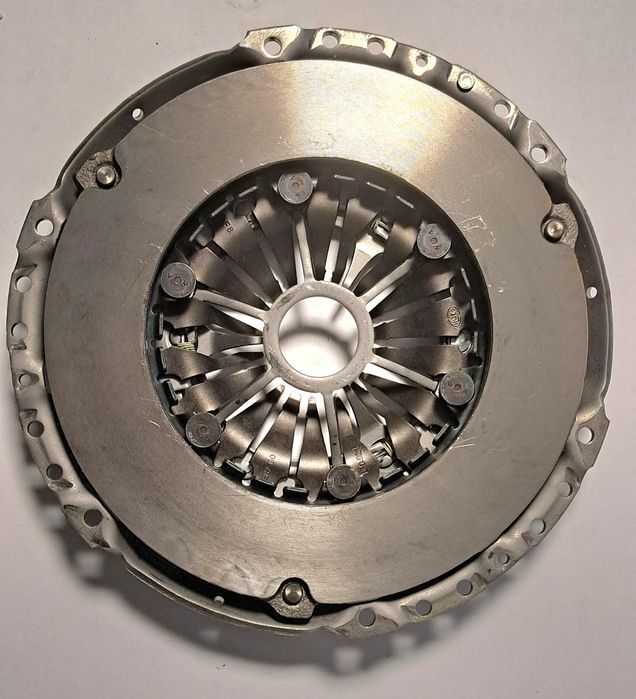 Chit Ambreaj Luk AUDI SEAT SKODA VOLKSWAGEN  Produs Nou Luk  624318034