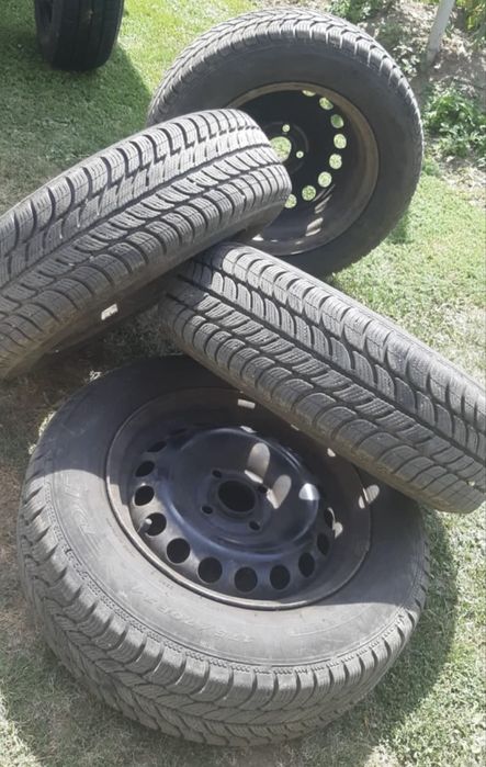 Set 4 anvelope de iarna M+S 175/70r14
