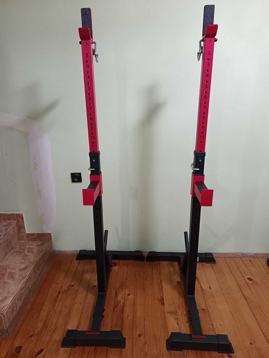 Продавам стойка за клек