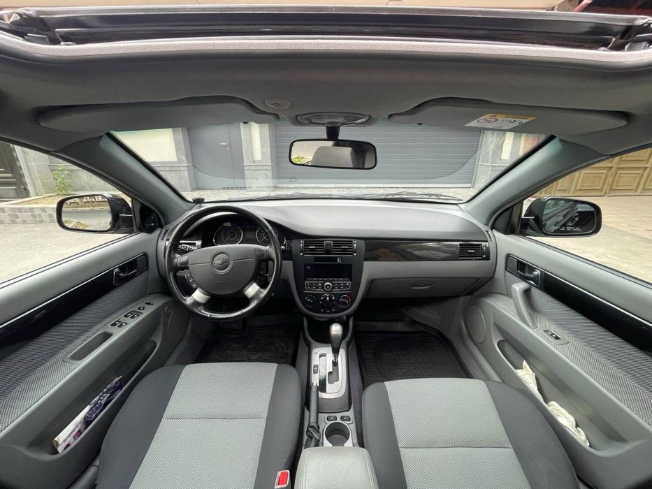 Жентра 2021 йил, автомат 3 позиция, тоза, бир кул сотилади