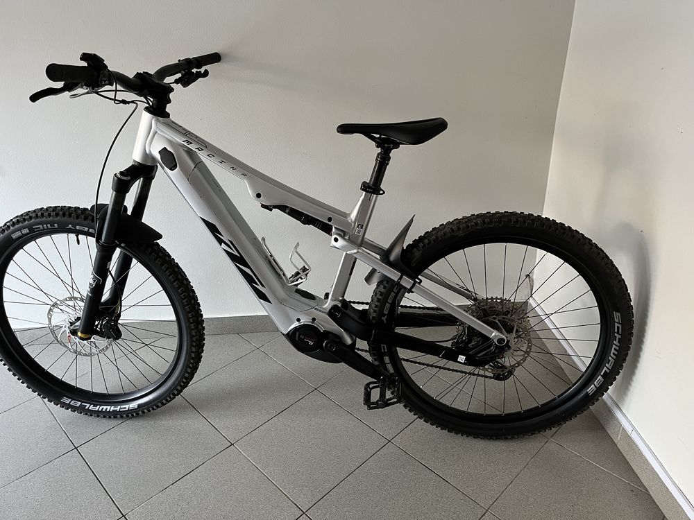 Bicicleta electrica KTM Lycan 2023(ebike)750W