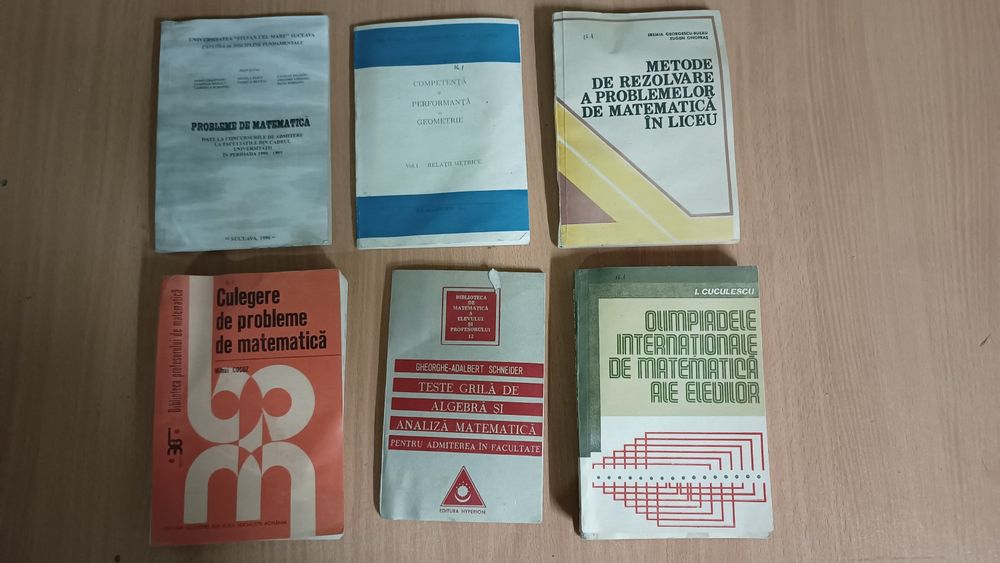 Cărți școlare vechi