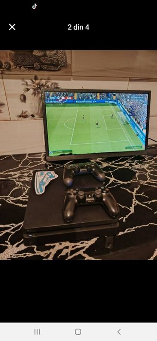 Vind ps 4 cu 2 manete