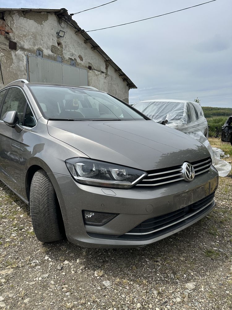 Dezmembrez VW Golf 7 Sportvan, 2.0 TDI CRL CRLB, cutie automata DSG