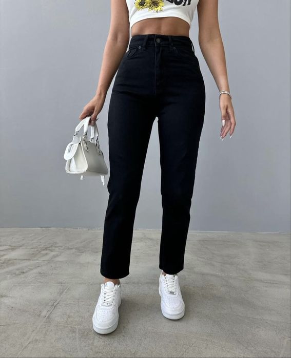 Джинсы  момс черные женские новые