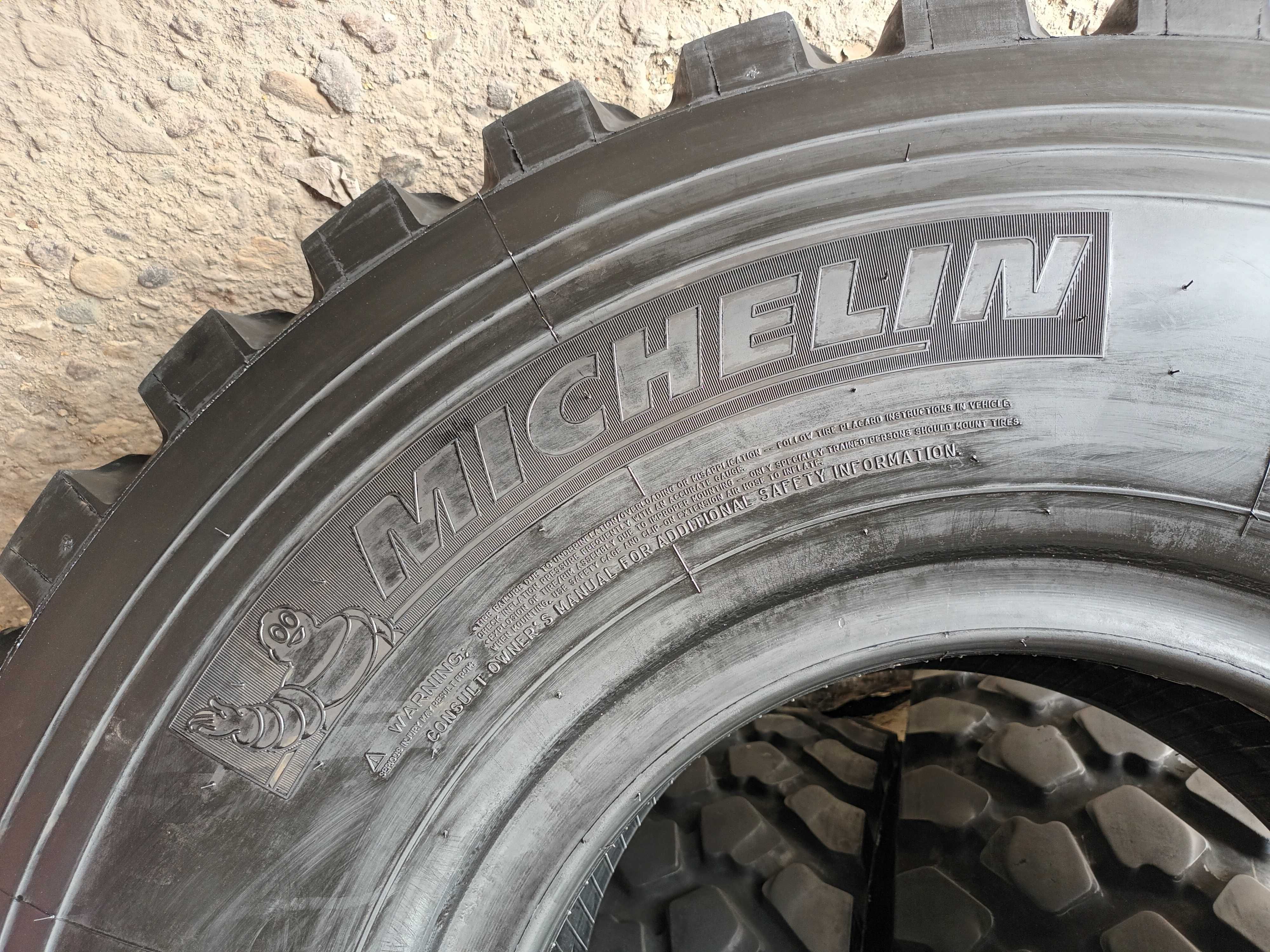 2 Тежкотоварни гуми 14.00R20 Michelin XZL+ 164/160J 166G 22PR DOT2521