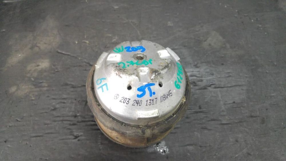 suport motor stanga 2.7 cdi 612962 mercedes c-class w203 2032401317