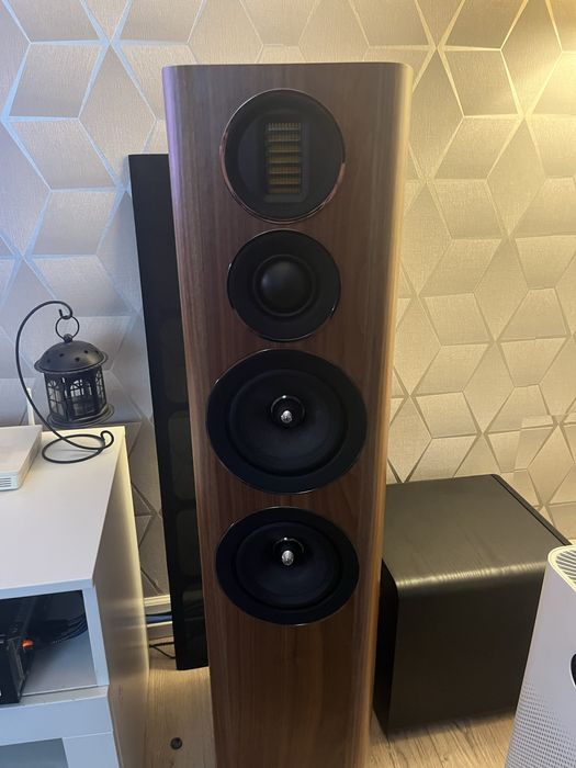 Boxe Wharfedale EVO 4.4