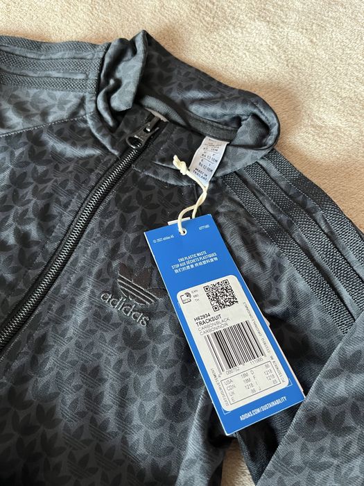 Нов оригинален анцуг Adidas