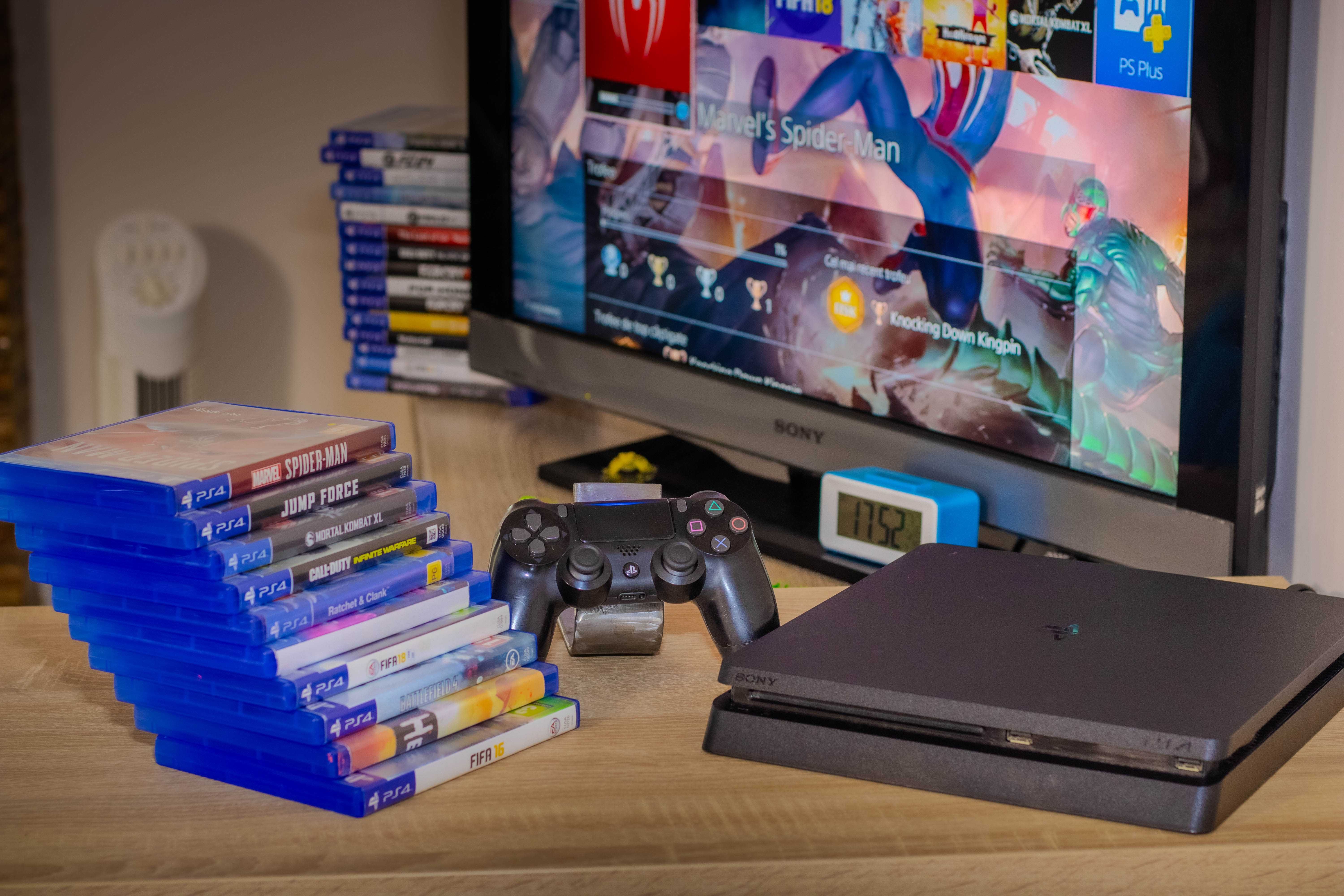 Ps 4 PlayStation 4 Slim SSD 480GB + 10 Jocuri |Stare excelentă