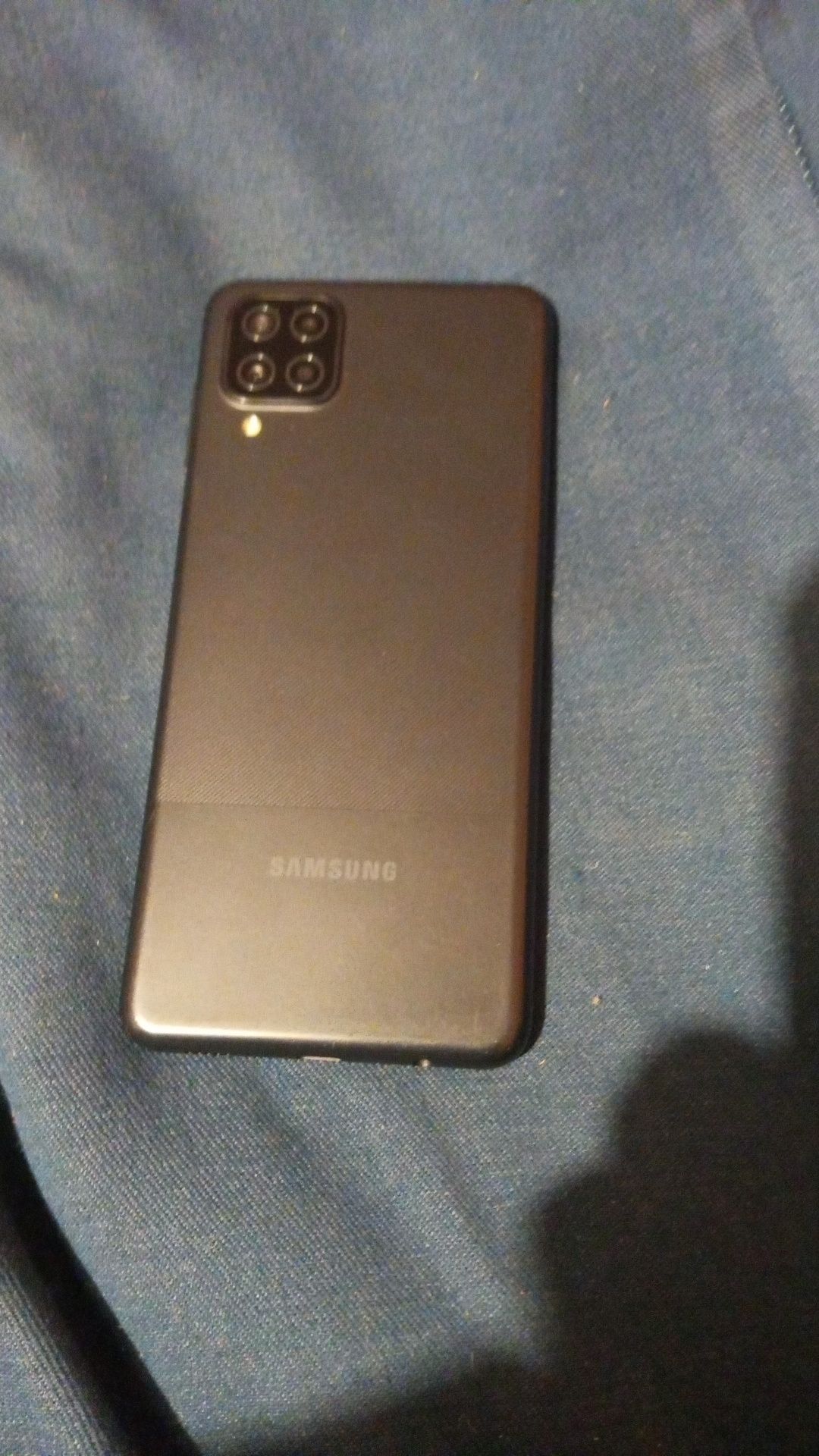 Vând Samsung Galaxy A12