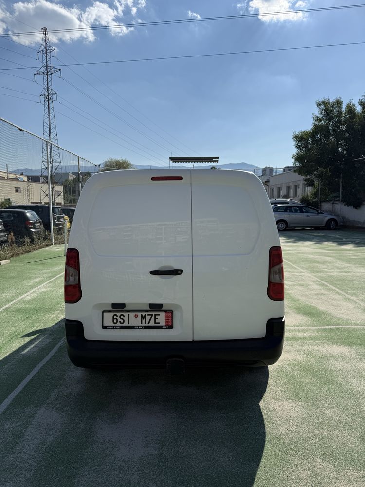 Toyota Proace city