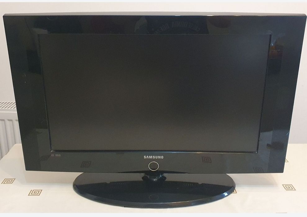 Televizor diagonala 58cm