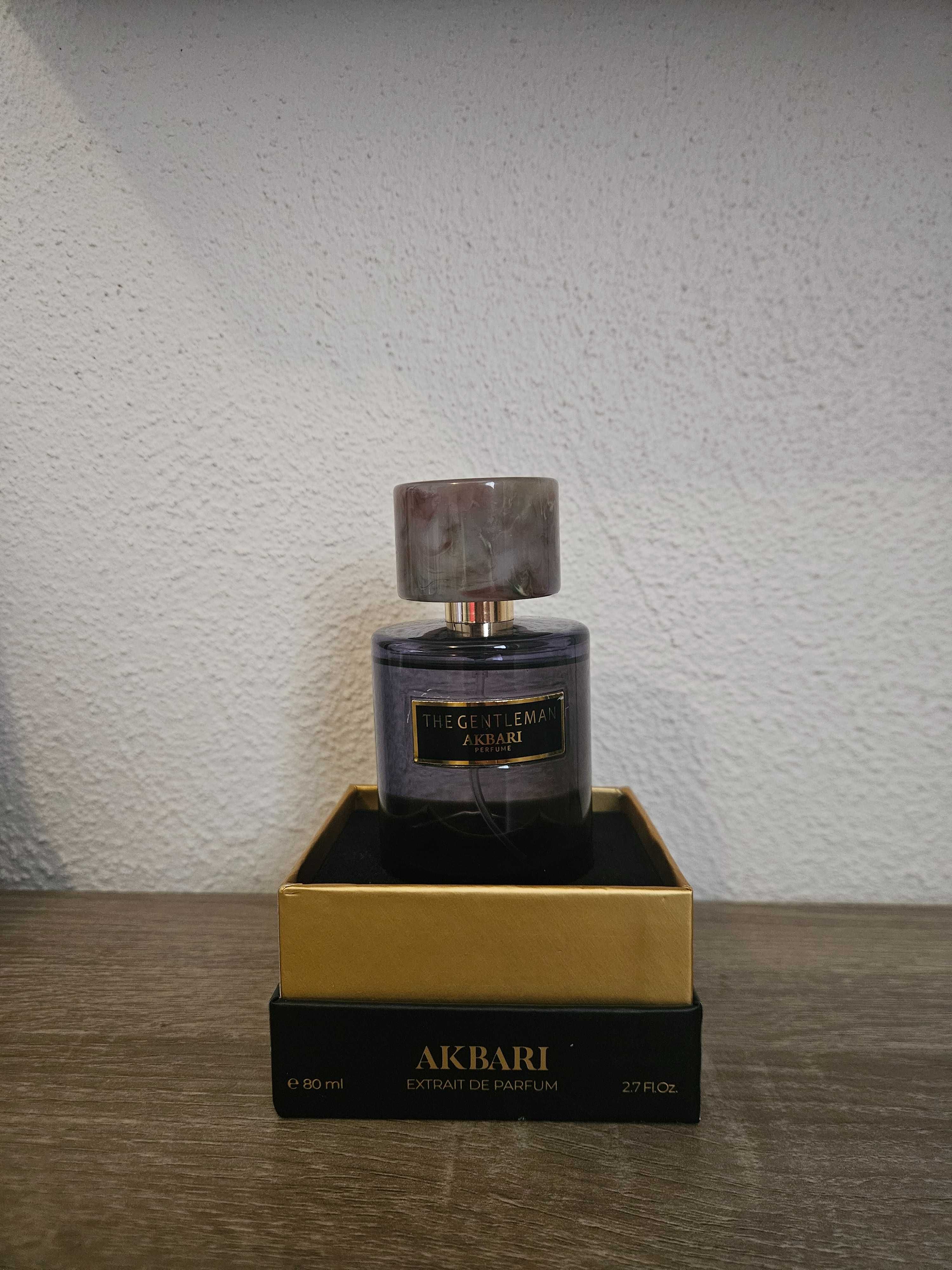 Арабски  мъжки парфюм Akbari The Gentleman