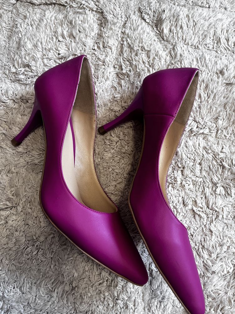 pantofi de piele cu toc