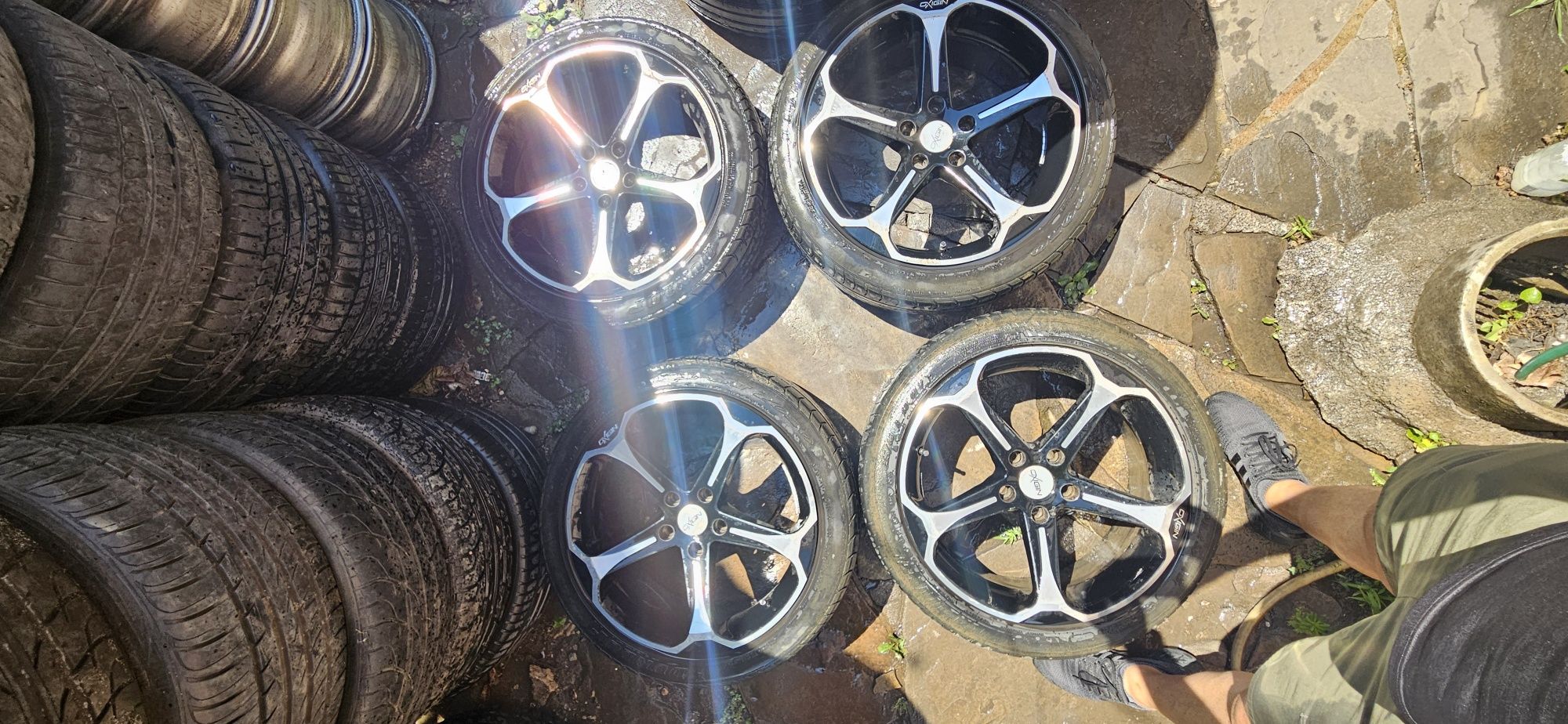 5/114.3/18 hyundai / kia алуминиеви джанти с гуми 560 лв.