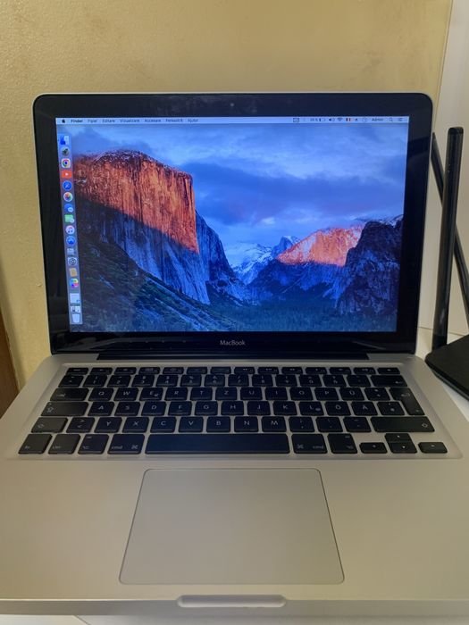 Se vinde Macbook pro