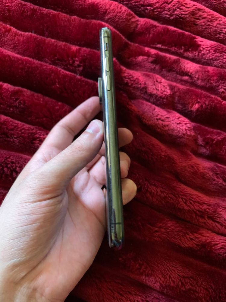 Iphone xs black 64gb