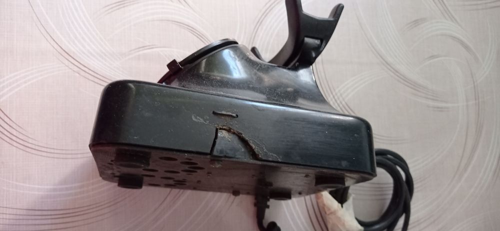 Телефон Сименс ,старинен, шайбов,Номера е за Бургас от 1970та година.