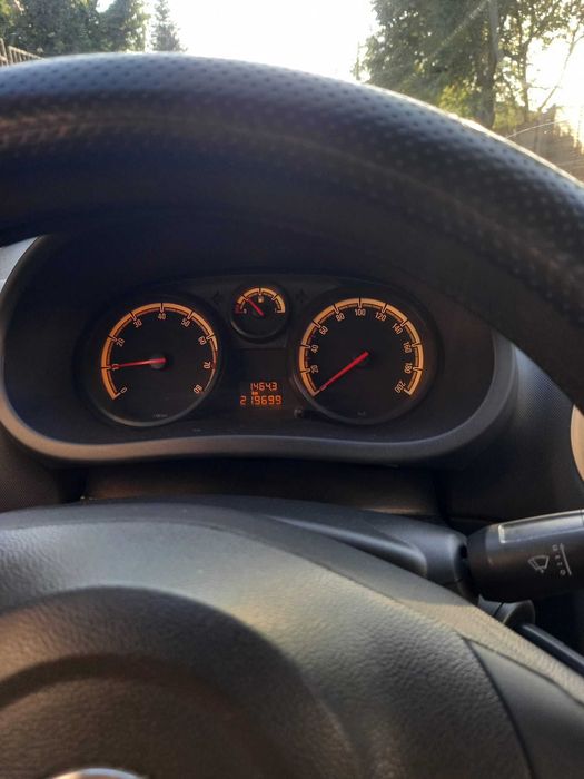 Opel Corsa D 2007 1.2 Benzina