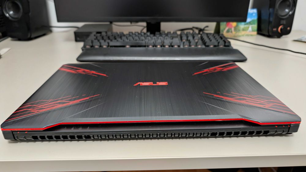 Laptop Gaming ASUS FX504 i7-8750H, GTX 1050 Ti, Upgrade 500GB SSD EVO