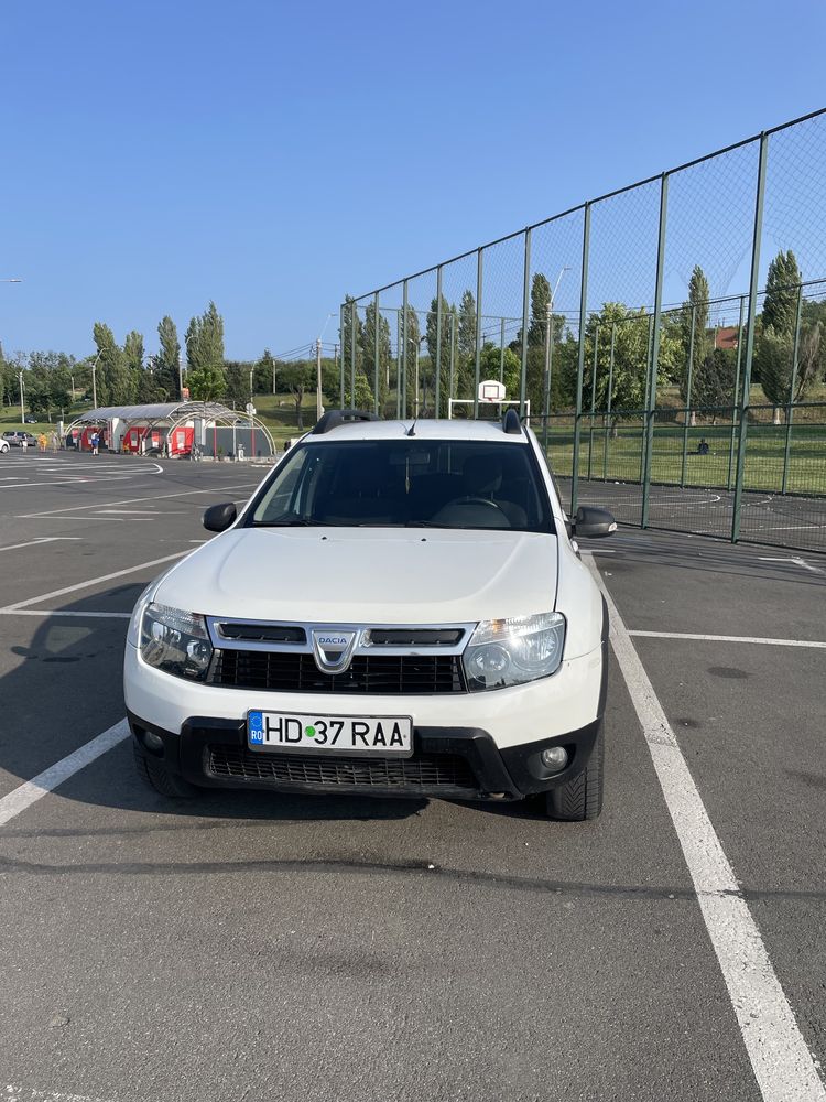 Vand Dacia Duster 4x4