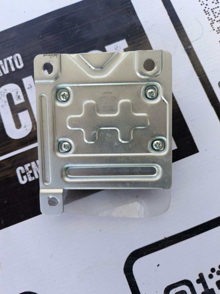 BYD airbag datchik