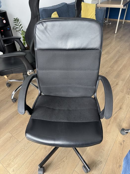 Офис стол употребяван