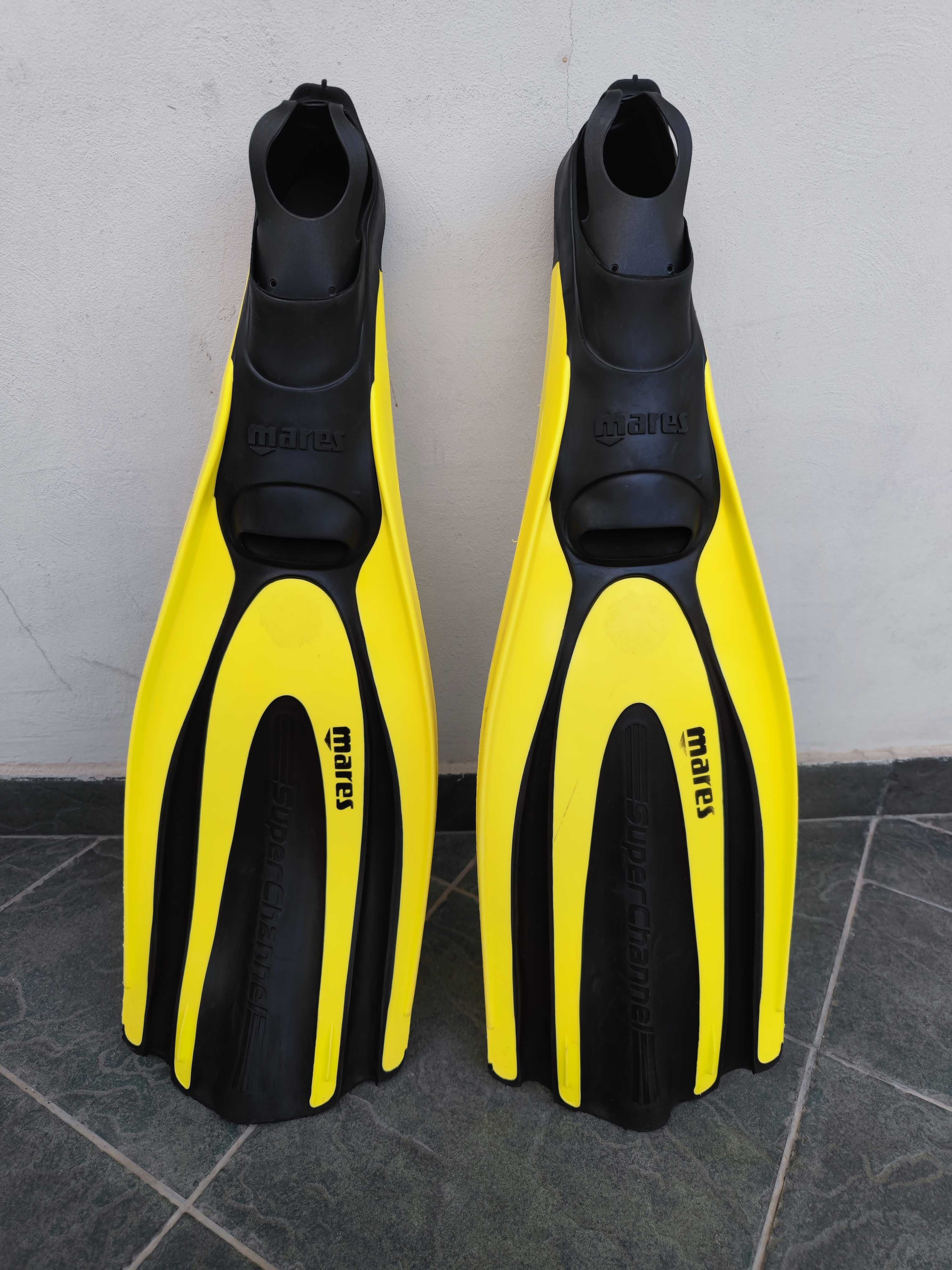 Плавници Mares Avanti Superchannel FF 42/43 + подарък Шнорхел