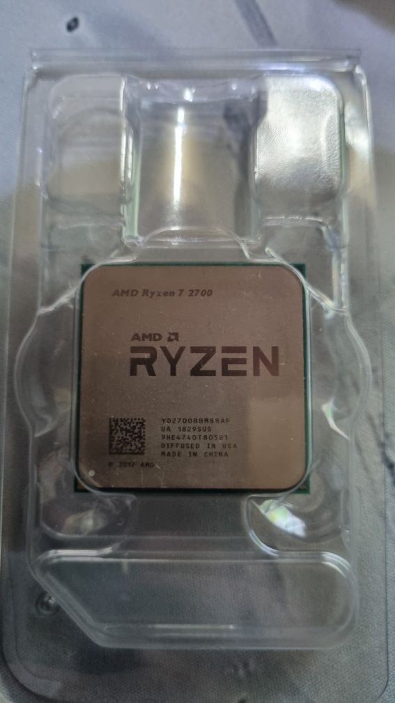 AMD Ryzen 2700 8/16