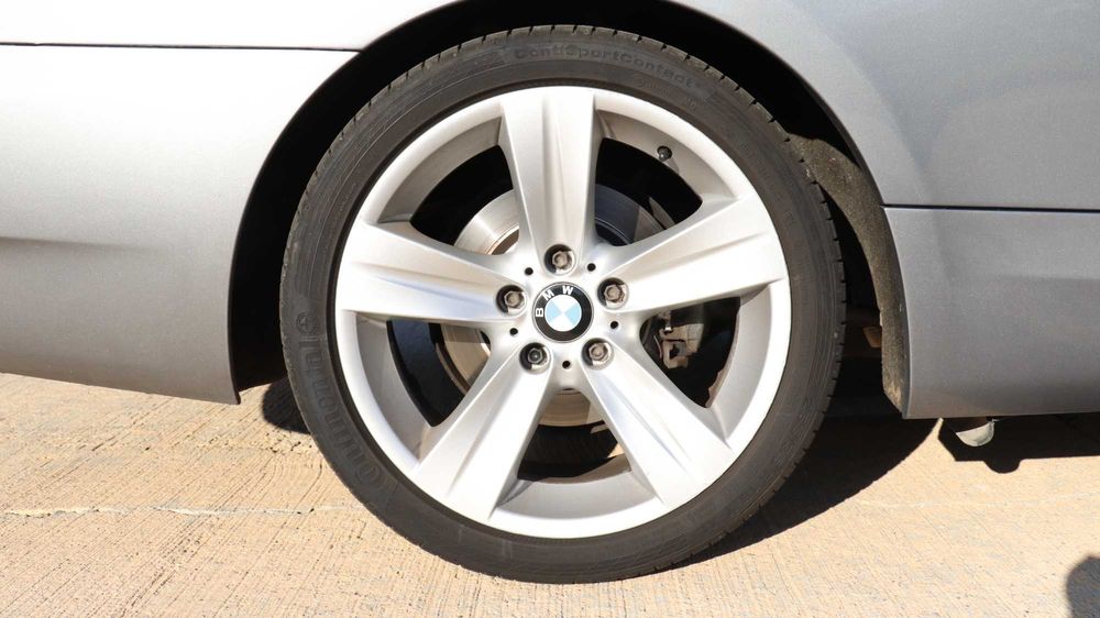 BMW E92, 325i manual