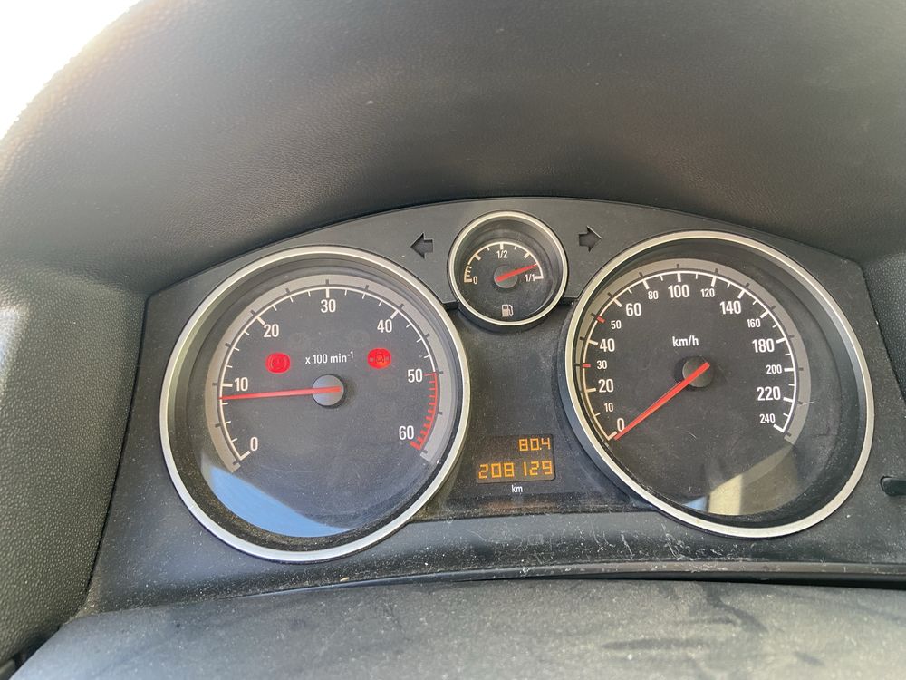 Opel Astra H (necesita platforma auto)