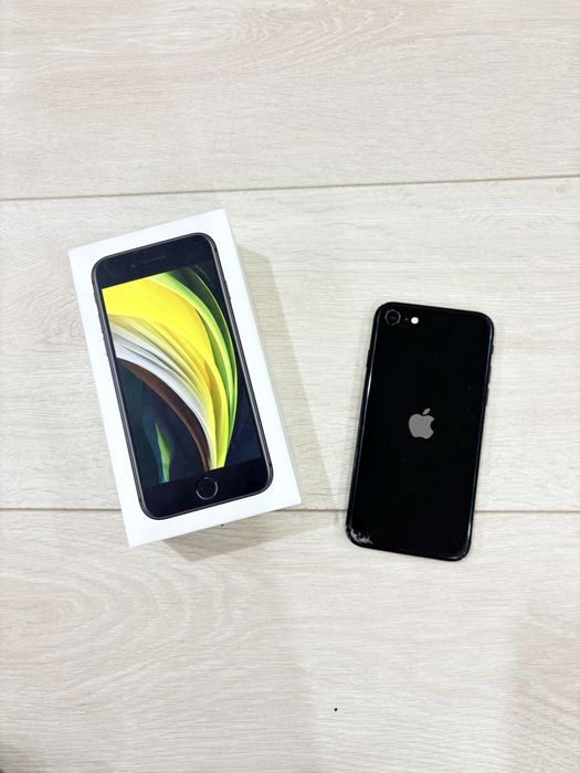 Iphone se 2020года , 64gb