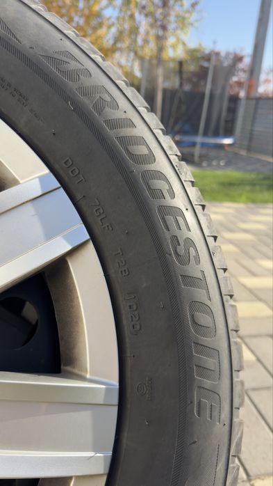 Anvelope iarna Bridgestone