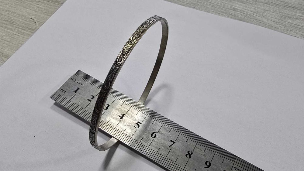 Сребърна гривна 925